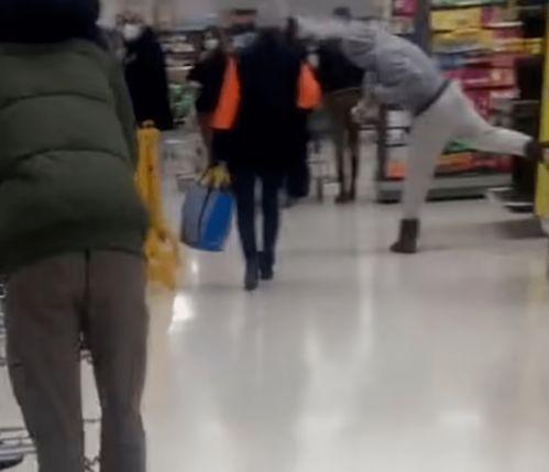 抖音背景动态视频吃瓜,吃瓜群众的视觉盛宴